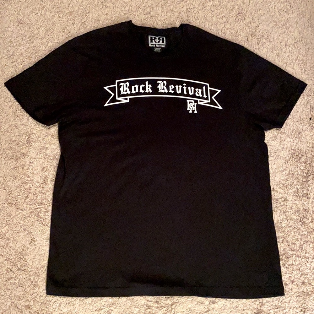 Men’s Rock Revival T-shirt